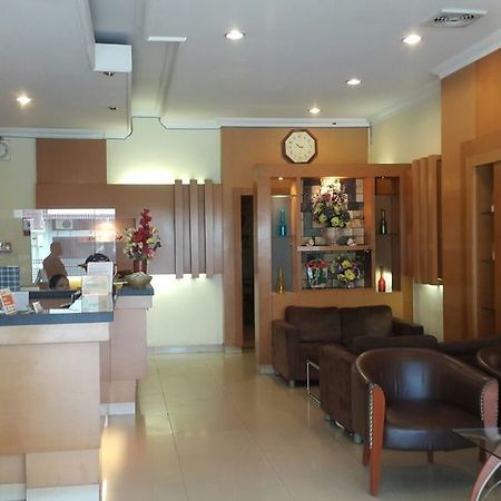 Hotel Harapan Макасар Екстер'єр фото