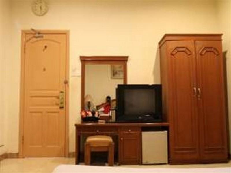 Hotel Harapan Макасар Екстер'єр фото